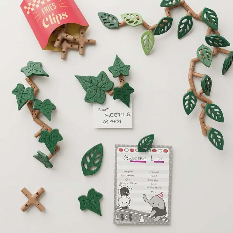 Leaves Magnet